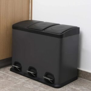 RECYCLING TRASH CANS